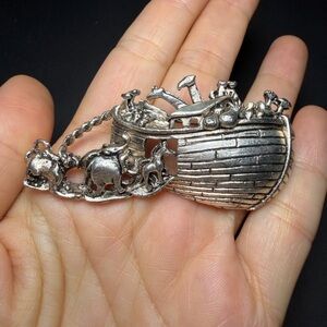 Vintage Signed Tofa Silver Tone Noah's Ark Brooch Pin